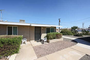 10458 Oakmont Dr, Sun City, AZ 85351