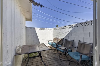 10458 W Oakmont Dr, Sun City, AZ 85351