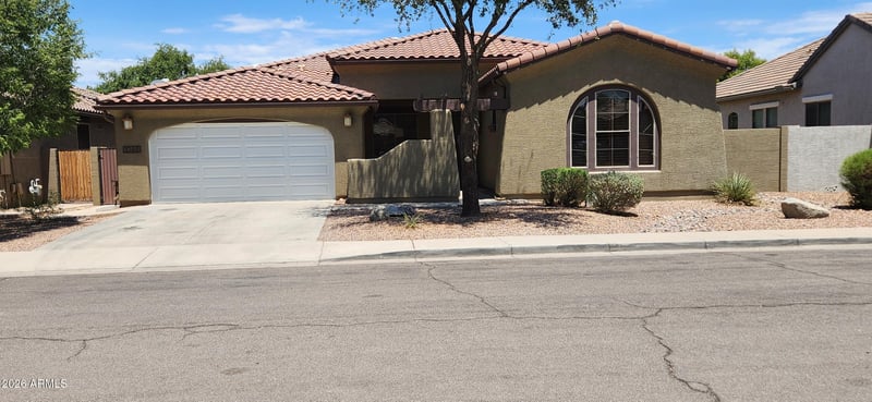 1046 Phelps St, Gilbert, AZ 85295