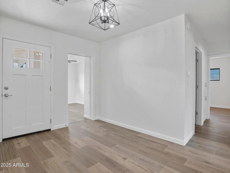 1046 Elm St, Phoenix, AZ 85014