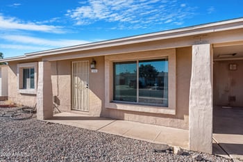 1046 Kachina St, Mesa, AZ 85204