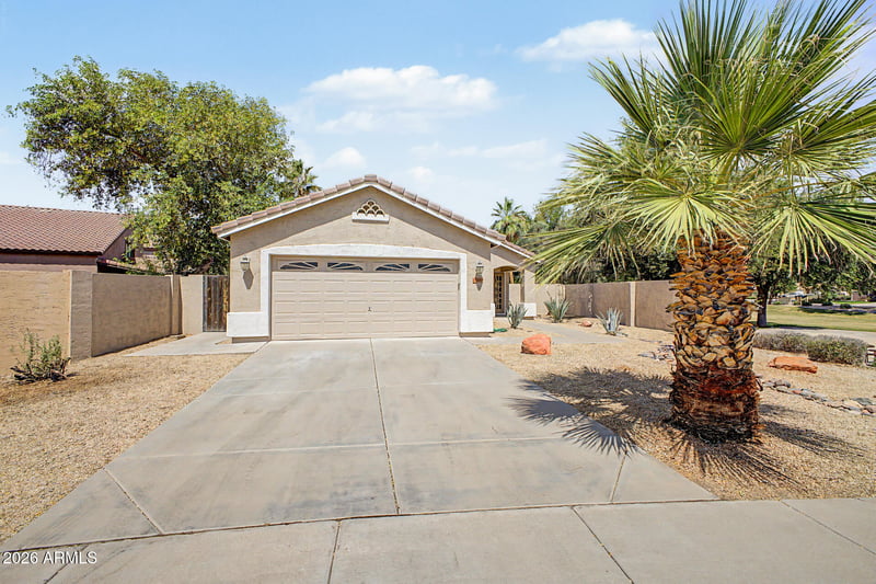 1046 San Benito Dr, Gilbert, AZ 85234