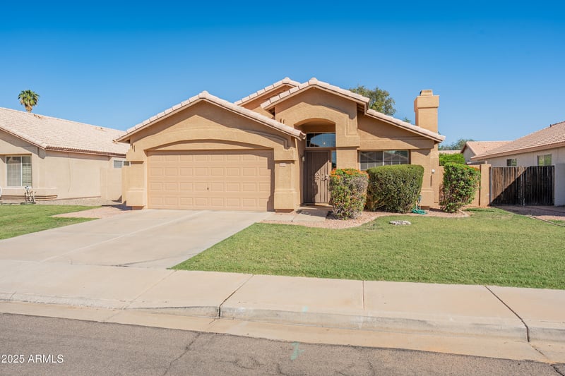 1046 Tremaine Ave, Gilbert, AZ 85233