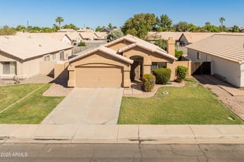 1046 Tremaine Ave, Gilbert, AZ 85233