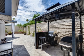 10461 Campana Dr, Sun City, AZ 85351