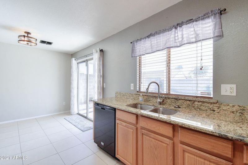 10461 E Abilene Ave, Mesa, AZ 85208