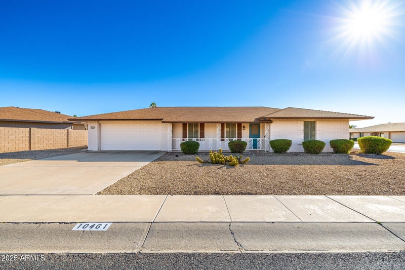 10461 Sutters Gold Ln, Sun City, AZ 85351