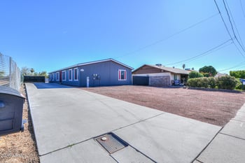 10463 90th Ave, Peoria, AZ 85345