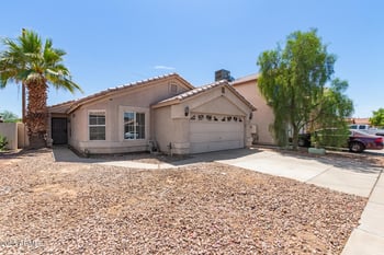 10463 Pasadena Ave, Glendale, AZ 85307