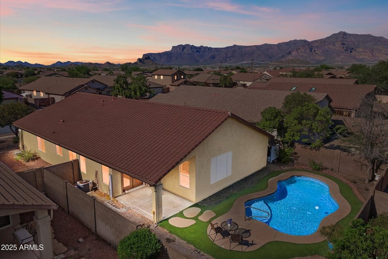 10465 Dutchmans Trl, Gold Canyon, AZ 85118