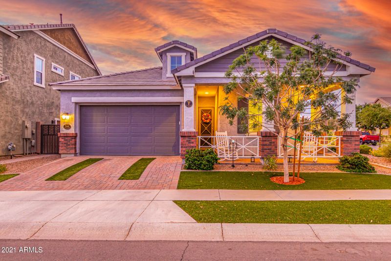 10466 E Natal Ave, Mesa, AZ 85209