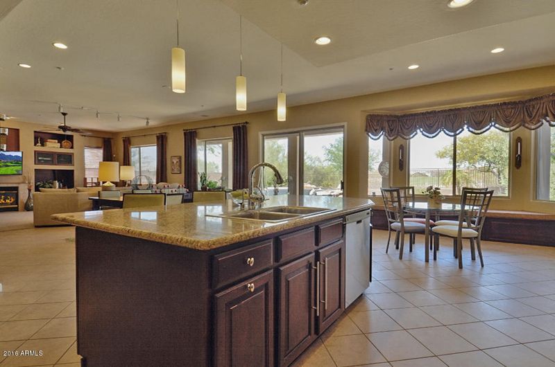 10466 E Sheena Dr, Scottsdale, AZ 85255
