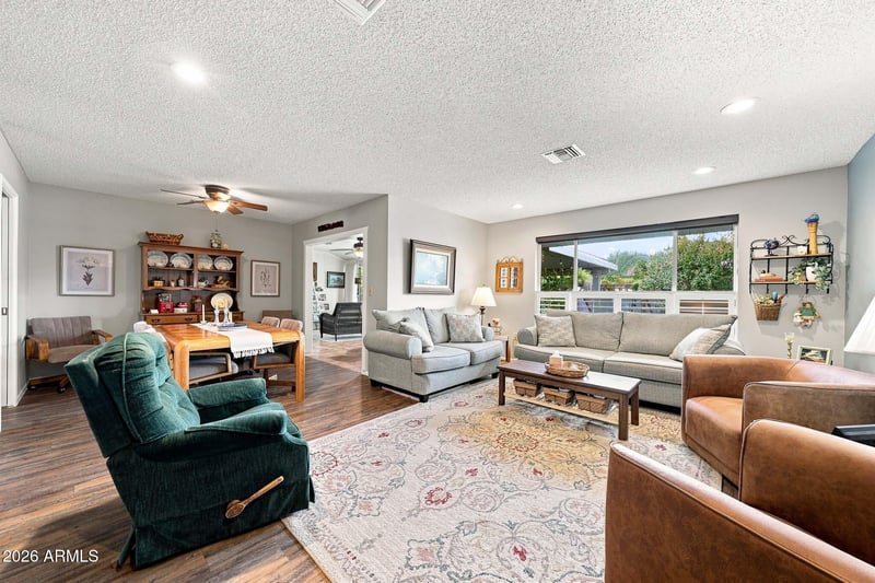 10466 W Mountain View Rd, Sun City, AZ 85351
