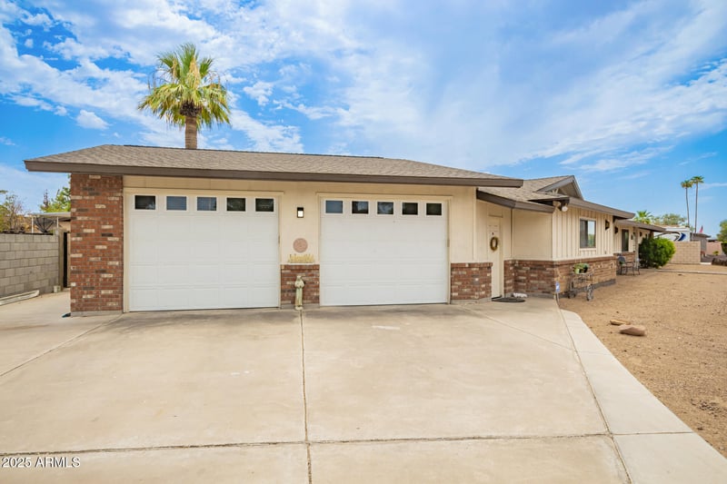 1047 Fairfield St, Mesa, AZ 85203