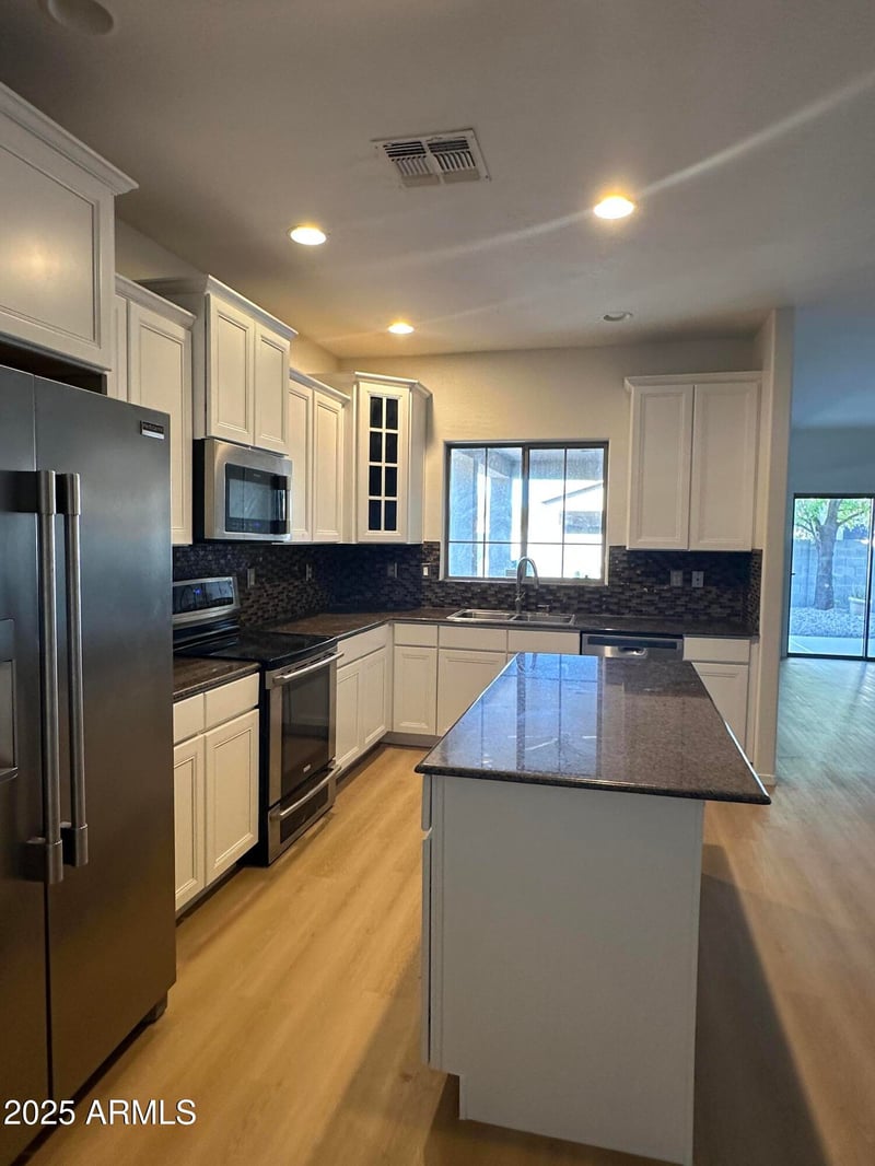 1047 Sacramento Pl, Chandler, AZ 85286