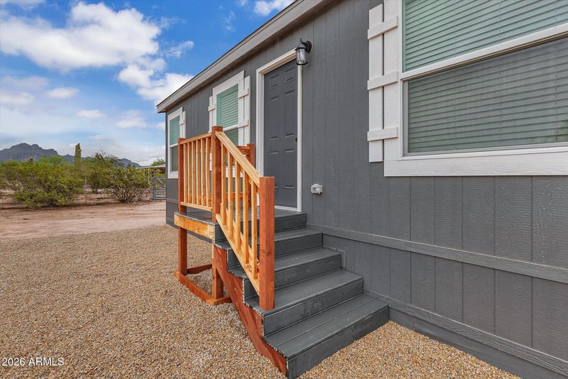1047 W Windsong St, Apache Junction, AZ 85120