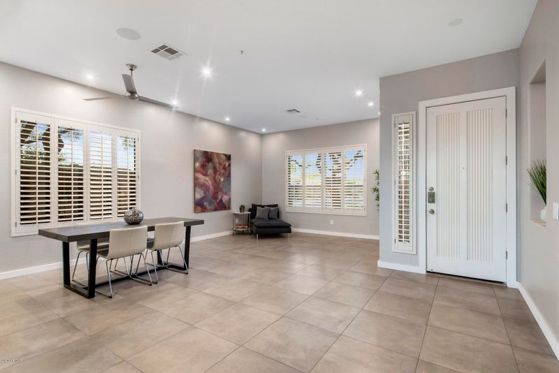10475 E Bahia Dr, Scottsdale, AZ 85255