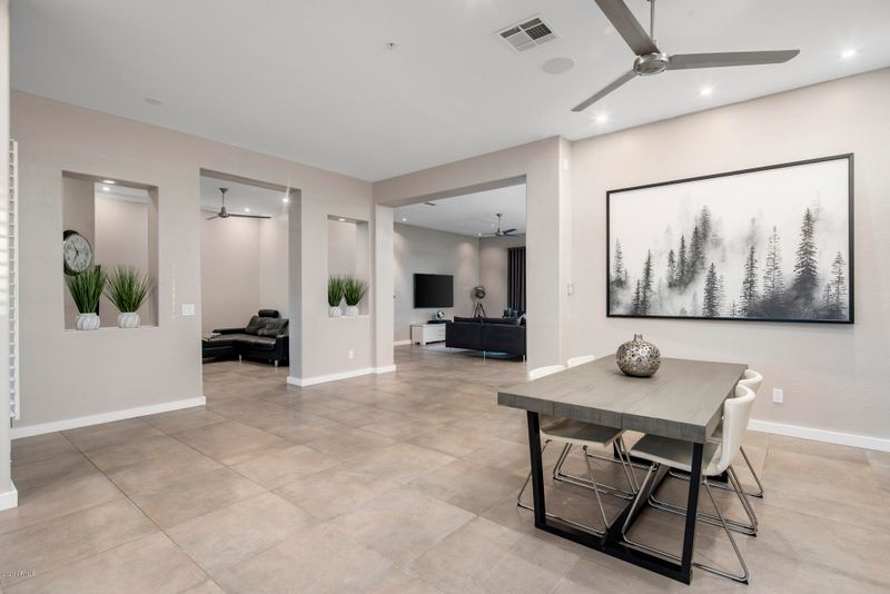 10475 E Bahia Dr, Scottsdale, AZ 85255