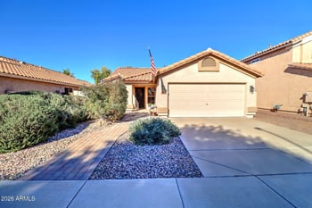 1048 Swan Dr, Chandler, AZ 85286