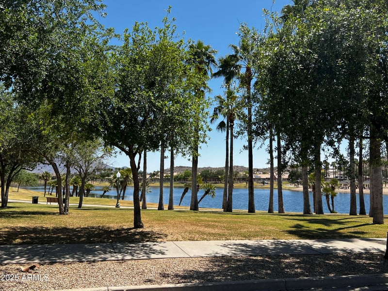 10489 182nd Dr, Goodyear, AZ 85338