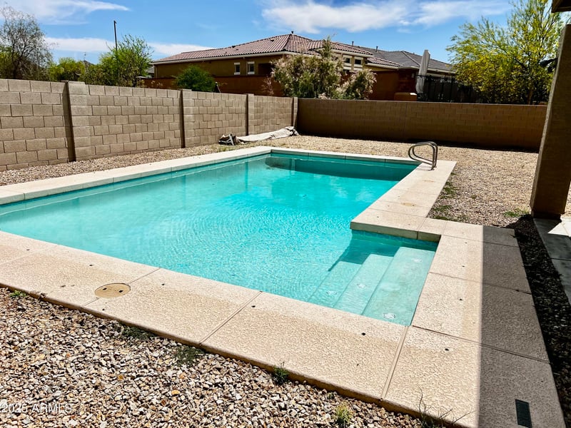 10489 182nd Dr, Goodyear, AZ 85338
