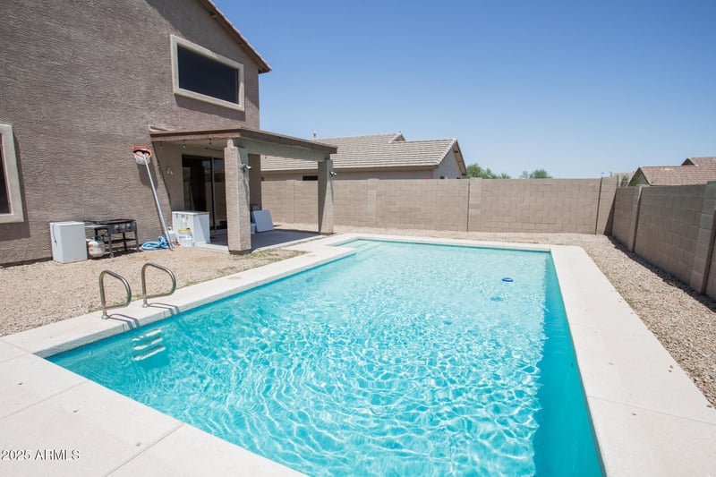 10489 182nd Dr, Goodyear, AZ 85338