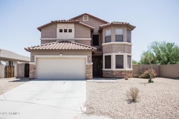 10489 182nd Dr, Goodyear, AZ 85338