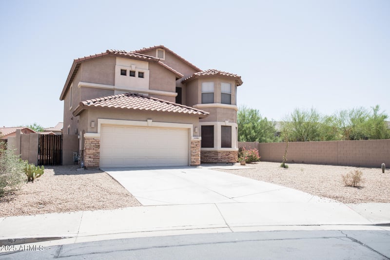 10489 182nd Dr, Goodyear, AZ 85338