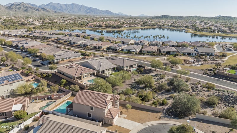 10489 182nd Dr, Goodyear, AZ 85338