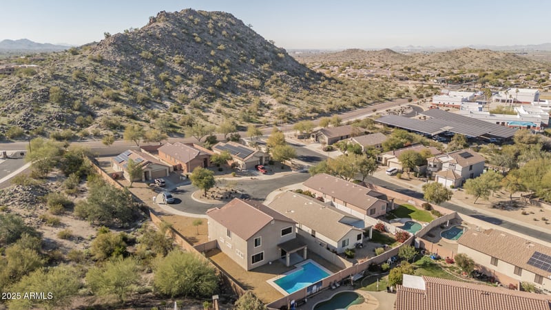 10489 182nd Dr, Goodyear, AZ 85338