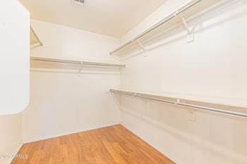 1049 Vaughn Ave, Gilbert, AZ 85233