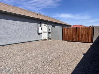 10490 Mazatlan Dr, Arizona City, AZ 85123