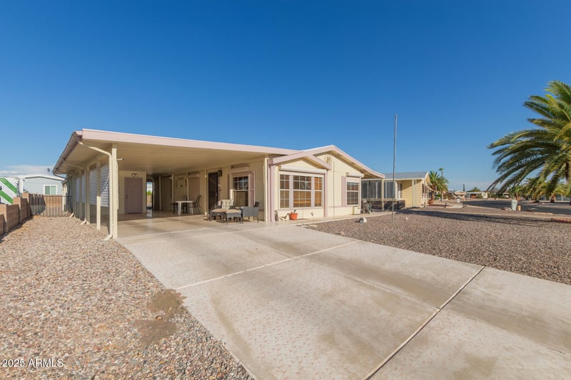 105 Amulet Ave, Mesa, AZ 85208