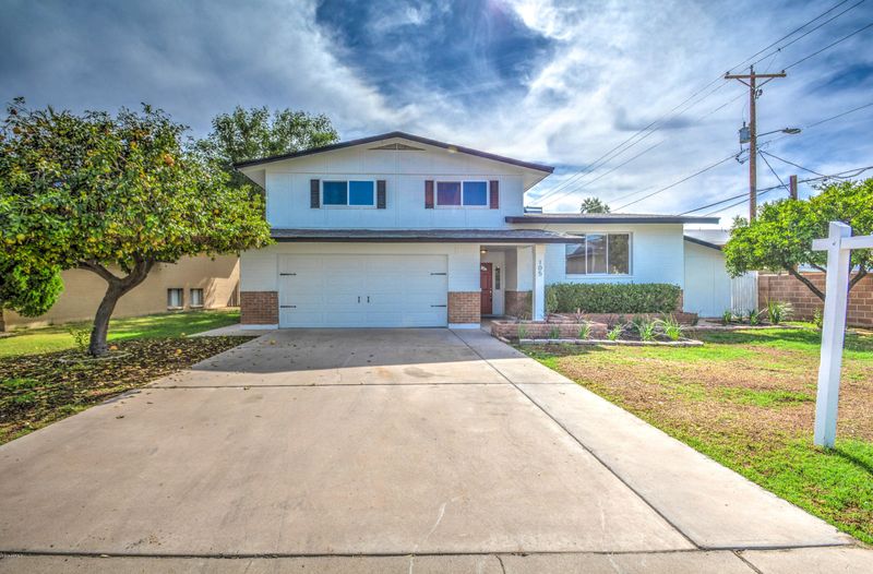 105 E Ellis Dr, Tempe, AZ 85282