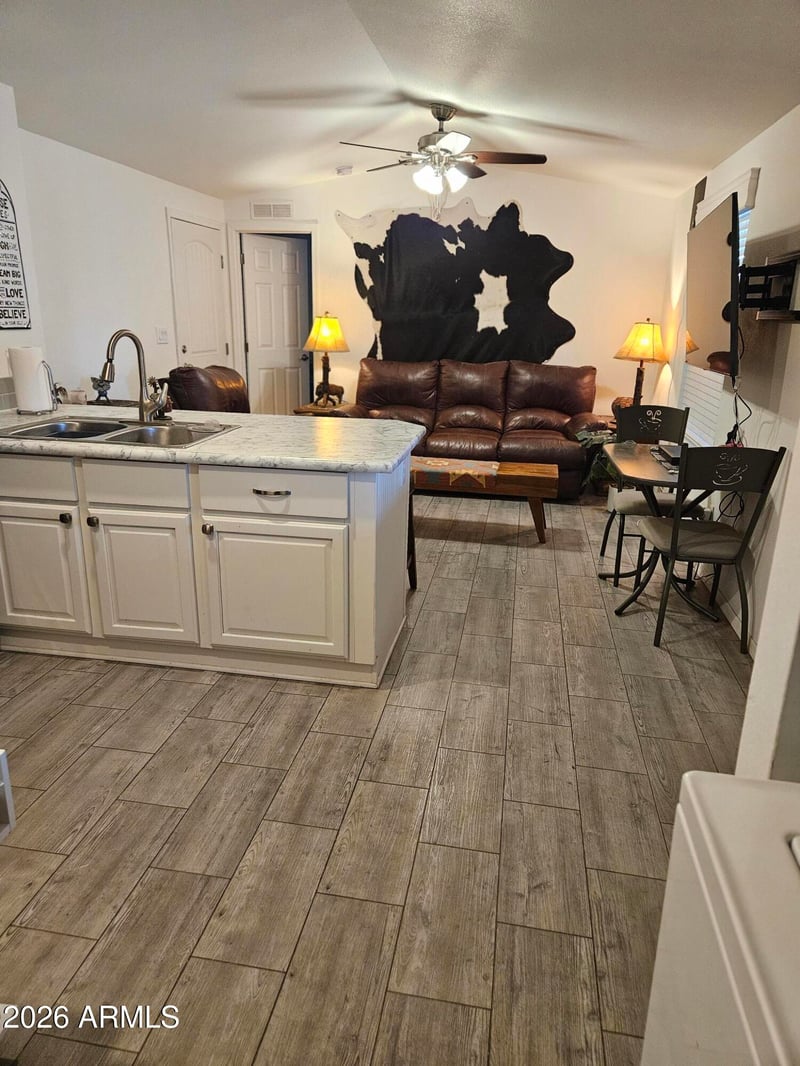 105 Delaware Dr #21, Apache Junction, AZ 85120