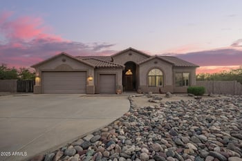 105 Tanya Rd, Phoenix, AZ 85086