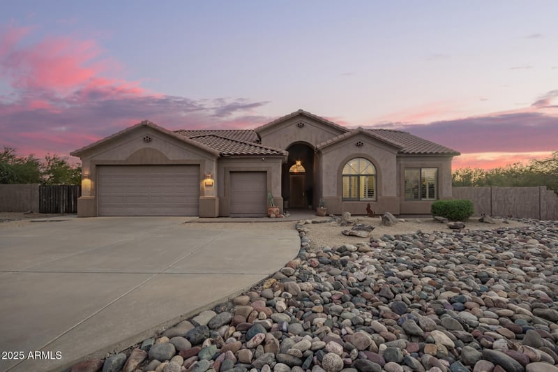 105 Tanya Rd, Phoenix, AZ 85086