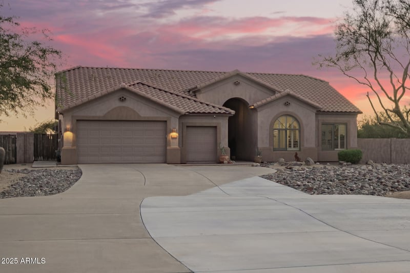 105 Tanya Rd, Phoenix, AZ 85086