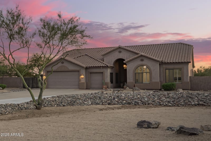 105 Tanya Rd, Phoenix, AZ 85086