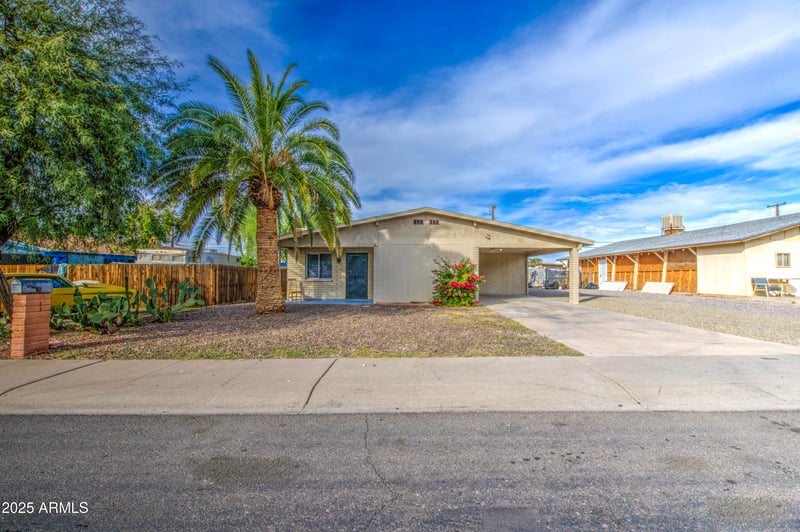 1050 Buist Ave, Phoenix, AZ 85041