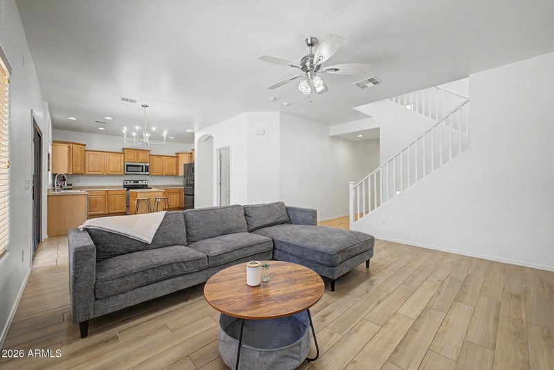 1050 Redwood Dr, Chandler, AZ 85286