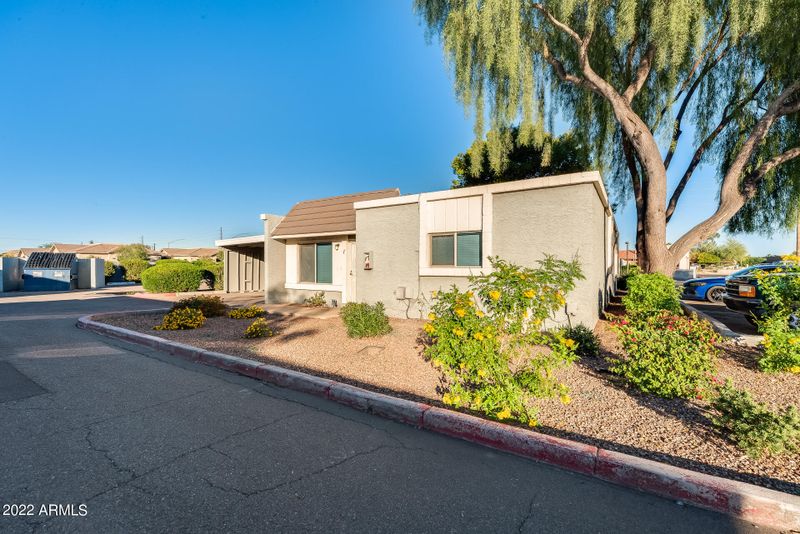 1050 S Stapley Dr #1, Mesa, AZ 85204