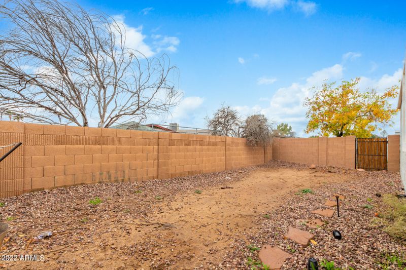 1050 S Stapley Dr #45, Mesa, AZ 85204