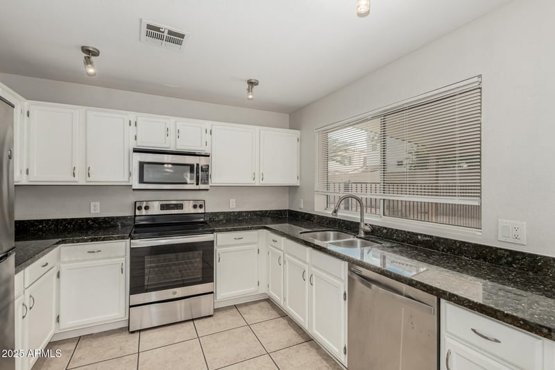 1050 Verano Way, Chandler, AZ 85224