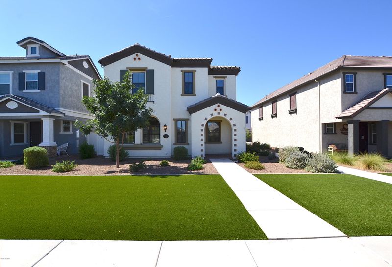 10501 E Natal Ave, Mesa, AZ 85209