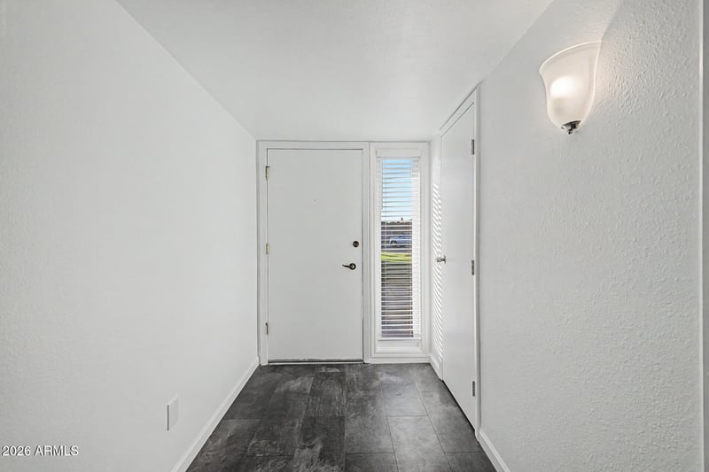10501 W Pineaire Dr, Sun City, AZ 85351
