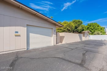 10503 Granada Dr, Sun City, AZ 85373