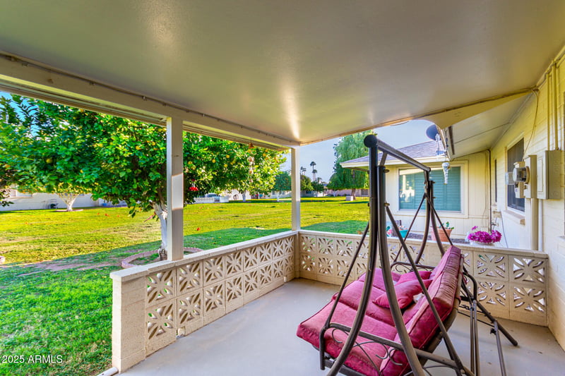 10504 Roundelay Cir, Sun City, AZ 85351