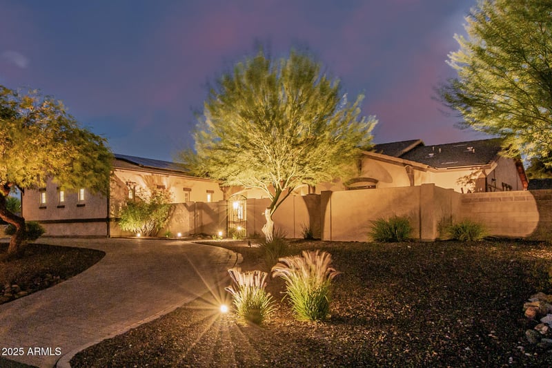 10505 Avenida Del Sol Ave, Peoria, AZ 85383