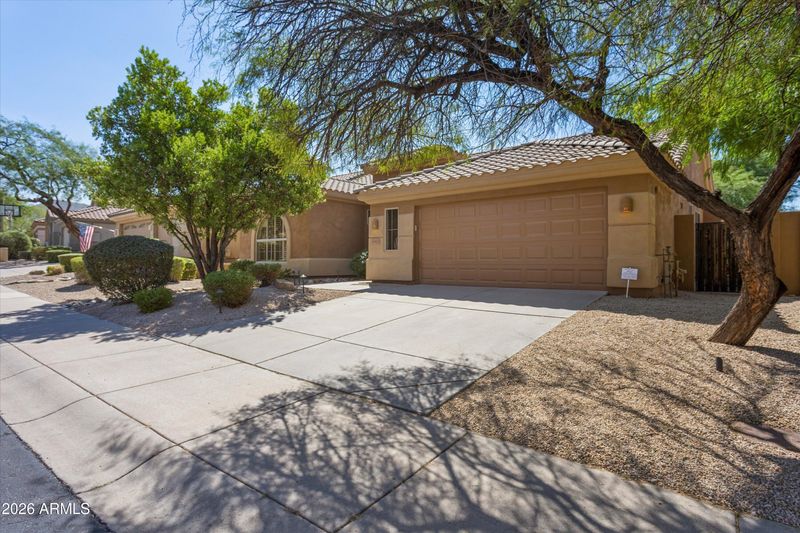 10505 E Meadowhill Dr, Scottsdale, AZ 85255
